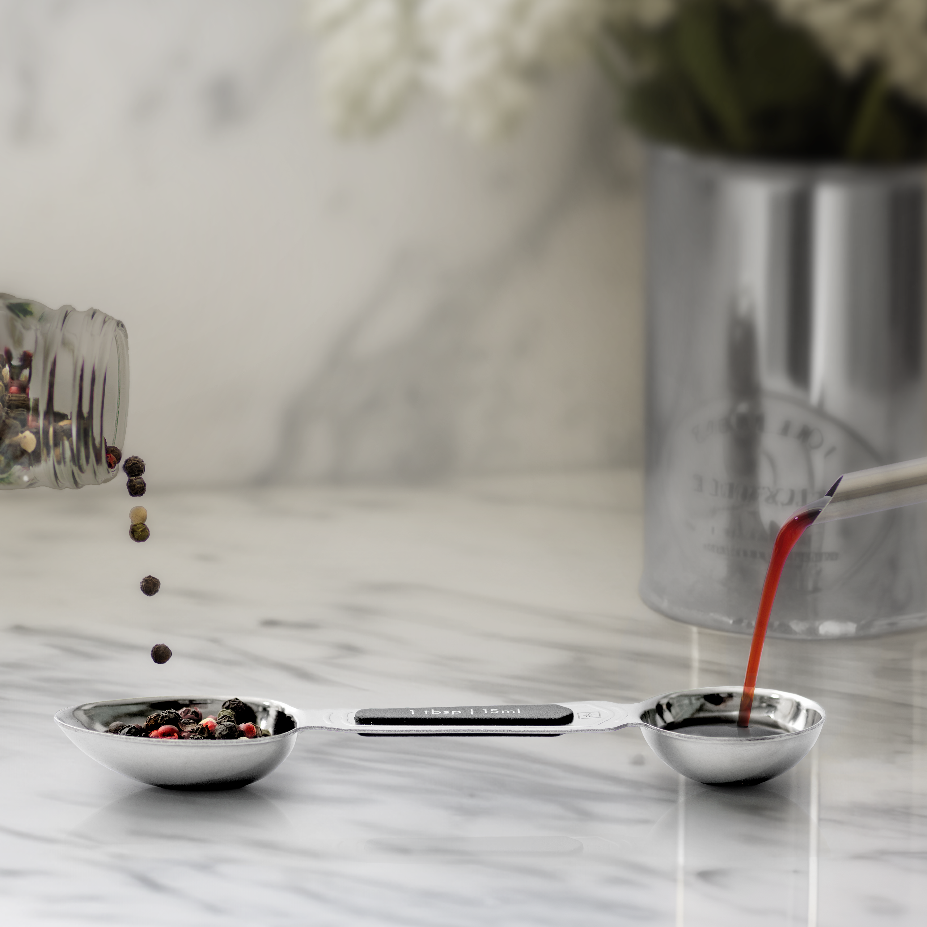 Timeless Silver Magnetic Measuring Spoons Set - Styled Settings