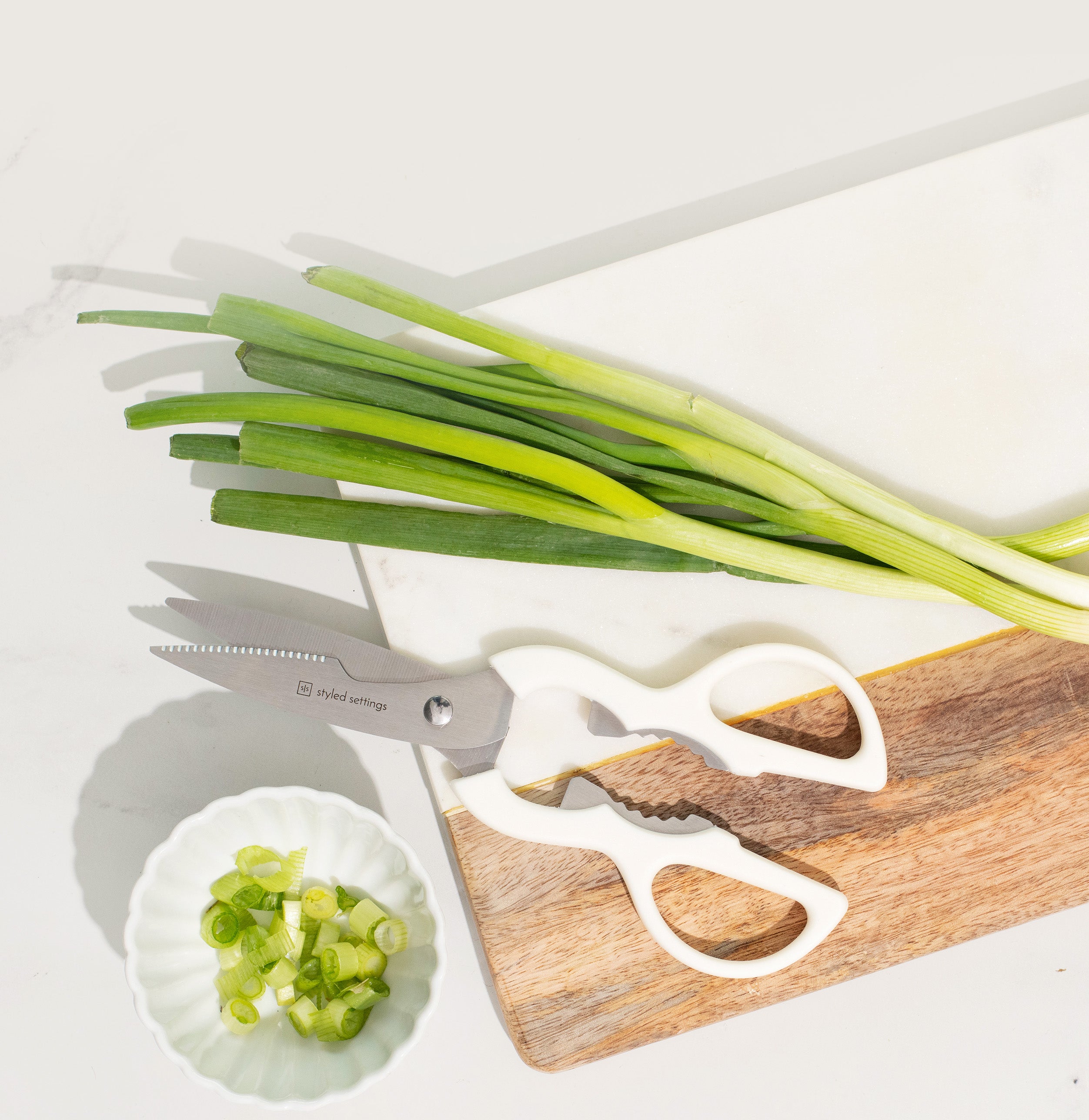 White and Silver Riveted Knife Set with Ashwood Self-Sharpening Block - Styled Settings