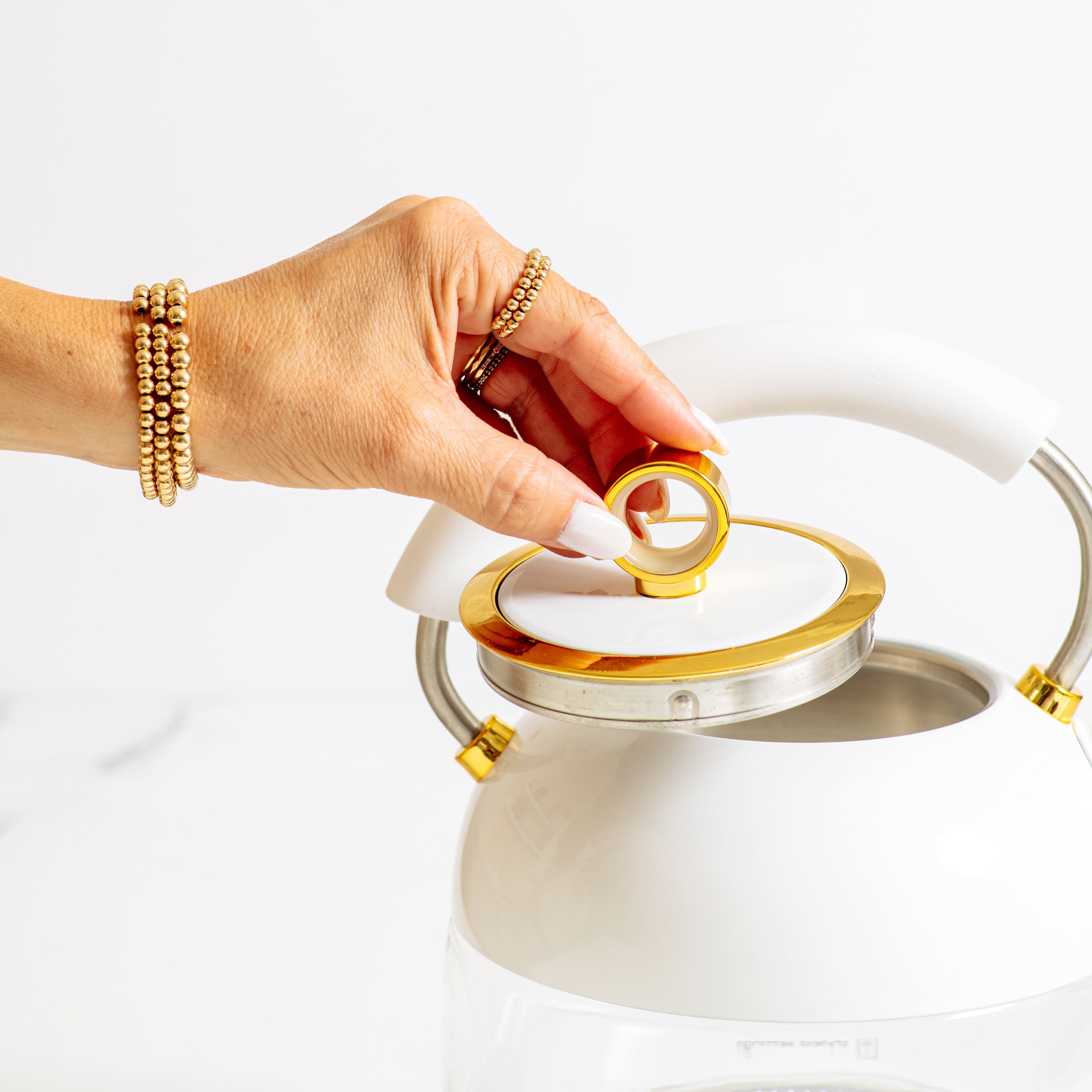 White and Gold Electric Kettle